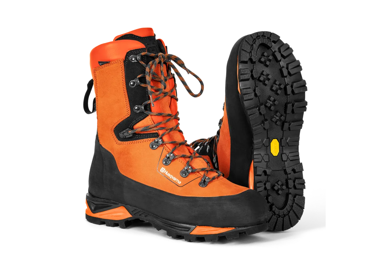 Schnittschutzstiefel Technical 24